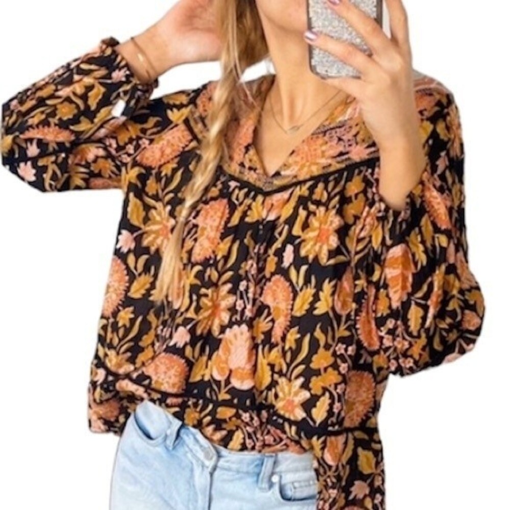 Rachel Zoe Floral Embroidered Tunic Top in Blush M NWOT